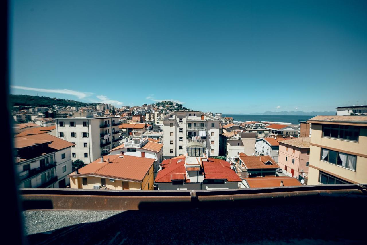 דירות אגרופולי Attico Panoramico מראה חיצוני תמונה
